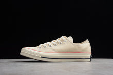 Load image into Gallery viewer, Chuck 70 Low Top 'Parchment'