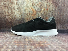 Load image into Gallery viewer, ROSHERUN NIKE TANJUN