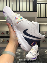 Load image into Gallery viewer, Kyrie 5 EP 'Have a Nike Day'