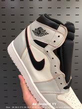 Load image into Gallery viewer, Air Jordan 1 Retro High SB 'NYC to Paris'