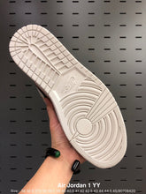 Load image into Gallery viewer, Air Jordan 1 Retro High SB 'NYC to Paris'