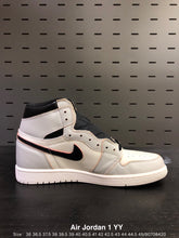 Load image into Gallery viewer, Air Jordan 1 Retro High SB 'NYC to Paris'