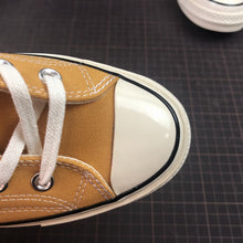 Load image into Gallery viewer, Chuck 70 Low 'Yellow'