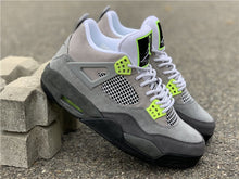 Load image into Gallery viewer, Air Jordan 4 Retro SE 'Neon 95'