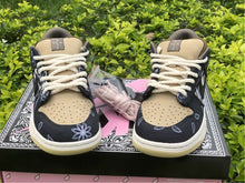 Load image into Gallery viewer, Travis Scott x SB Dunk Low PRM QS 'Cactus Jack'