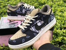 Load image into Gallery viewer, Travis Scott x SB Dunk Low PRM QS 'Cactus Jack'