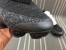 Load image into Gallery viewer, OFF-WHITE x Air VaporMax 'The Ten'