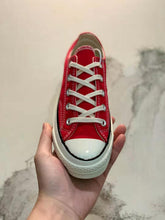Load image into Gallery viewer, Chuck 70 Ox 'Red Ivory'
