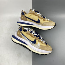 Load image into Gallery viewer, Nike Vaporwaffle Sacai Sesame Blue Void