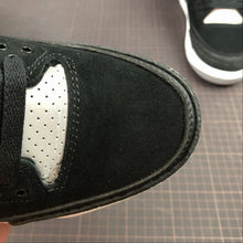 Load image into Gallery viewer, Jordan 3 Retro Tinker Black Cement Gold