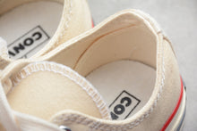 Load image into Gallery viewer, Chuck 70 Low Top 'Parchment'