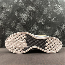 Load image into Gallery viewer, Pegasus 35 Turbo 2.0 Vast Grey/Wheat Gold-Gunsmoke