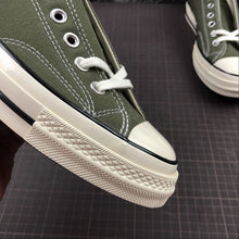 Load image into Gallery viewer, Chuck 70 Ox 'Green'