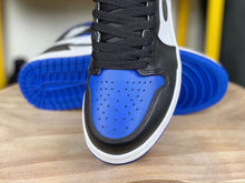 Load image into Gallery viewer, Air Jordan 1 Retro High OG 'Royal Toe'
