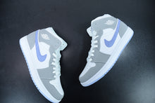 Load image into Gallery viewer, Air Jordan 1 Mid WMNS