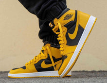 Load image into Gallery viewer, Air Jordan 1 High OG “Pollen”