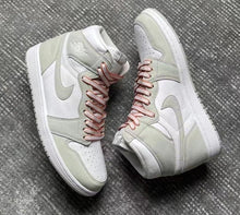 Load image into Gallery viewer, Air Jordan 1 High OG WMNS “Seafoam”