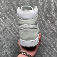 Load image into Gallery viewer, Air Jordan 1 High OG WMNS “Seafoam”