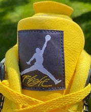 Load image into Gallery viewer, Air Jordan 4 Lightning