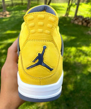 Load image into Gallery viewer, Air Jordan 4 Lightning
