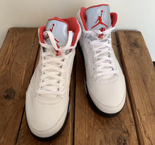 Load image into Gallery viewer, Air Jordan 5 Retro 'Fire Red' 2020