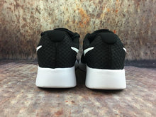 Load image into Gallery viewer, Nike Tanjun Black/White