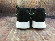 Load image into Gallery viewer, NIKE WOMEN'S TANJUN SE