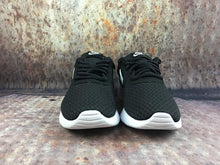 Load image into Gallery viewer, Nike Tanjun Black/White