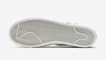 Load image into Gallery viewer, Slam Jam x Blazer Mid 'Class of 1977'