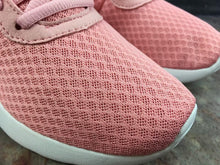 Load image into Gallery viewer, ROSHERUN NIKE TANJUN SE