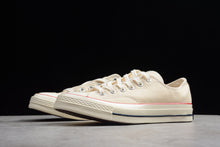 Load image into Gallery viewer, Chuck 70 Low Top 'Parchment'