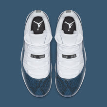 Load image into Gallery viewer, Air Jordan 11 Retro Low 'Navy Snakeskin' 2019