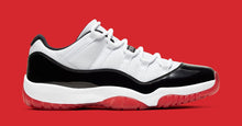 Load image into Gallery viewer, Air Jordan 11 Retro Low 'Concord-Bred'