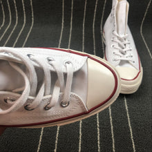 Load image into Gallery viewer, Chuck 70 Hi 'Ivory'