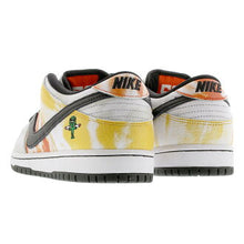 Load image into Gallery viewer, Dunk SB Low 'Tie-Dye Raygun - White'
