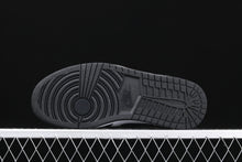 Load image into Gallery viewer, Wmns Air Jordan 1 Retro High OG 'Twist'