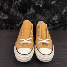 Load image into Gallery viewer, Chuck 70 Low 'Yellow'