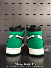 Load image into Gallery viewer, Air Jordan 1 Retro High OG 'Pine Green'