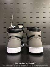 Load image into Gallery viewer, Air Jordan 1 Retro High OG 'Shadow' 2018