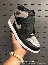 Load image into Gallery viewer, Air Jordan 1 Retro High OG 'Shadow' 2018