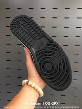 Load image into Gallery viewer, Air Jordan 1 Retro High OG 'Shadow' 2018