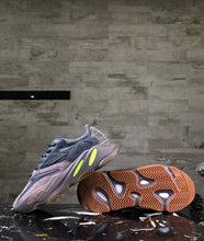 Load image into Gallery viewer, Yeezy Boost 700 'Mauve'
