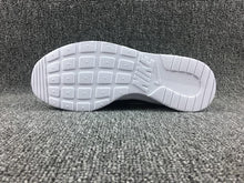 Load image into Gallery viewer, NIKE KAISHI LONDON