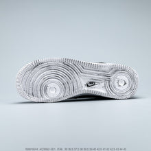 Load image into Gallery viewer, G-Dragon x Air Force 1 '07 'Para-noise'