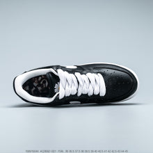 Load image into Gallery viewer, G-Dragon x Air Force 1 '07 'Para-noise'