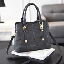 Load image into Gallery viewer, Large Capacity Woman Handbag