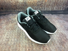 Load image into Gallery viewer, ROSHERUN NIKE TANJUN