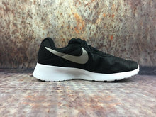 Load image into Gallery viewer, NIKE WOMEN'S TANJUN SE